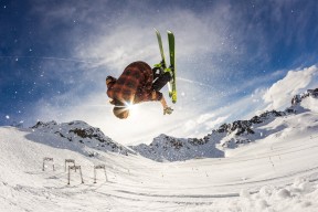 2026世界杯赛程-逆转风云，Scout新规引爆电竞圈，热火战队深陷争议漩涡